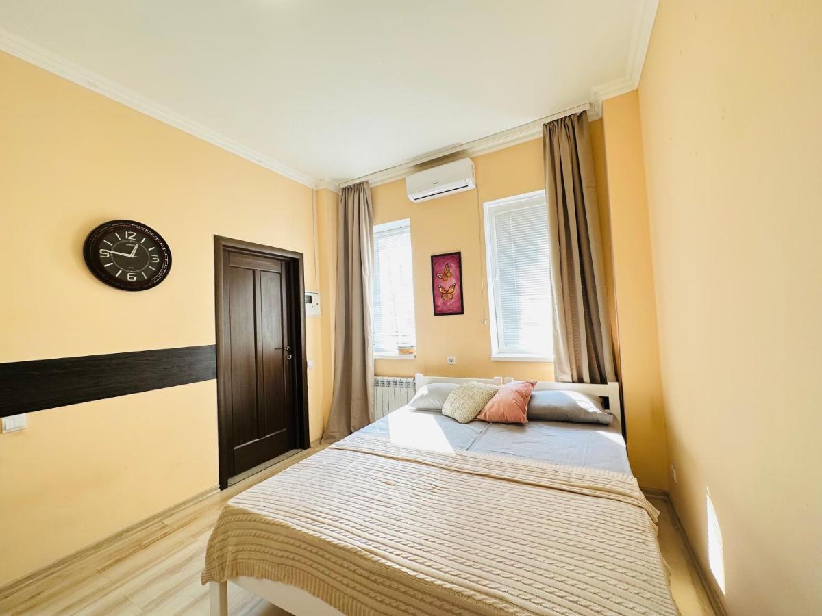 Apartments On The Embankment Kharkiv Exterior photo